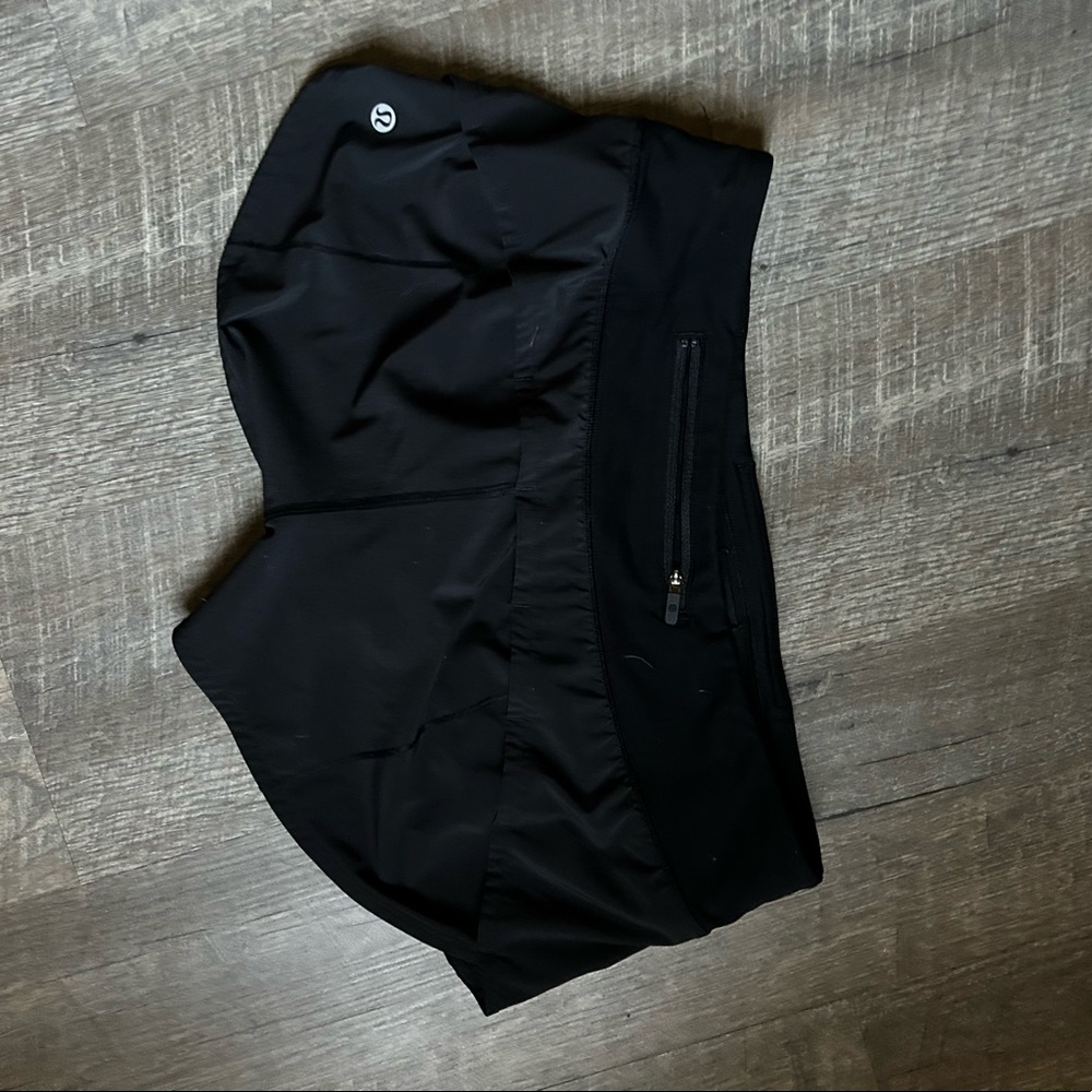 Black Lululemon shorts